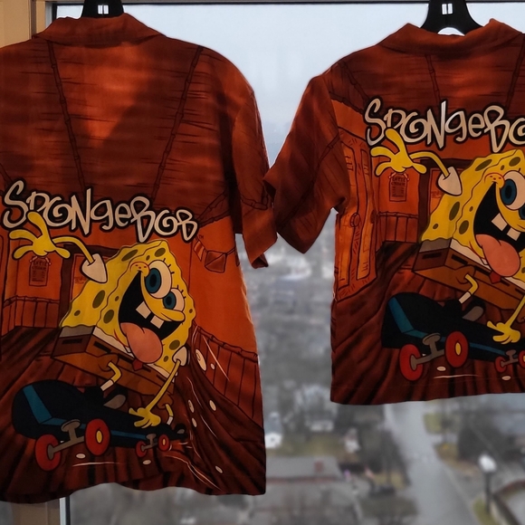 Sponge Bob Aloha Shirt - Picture 2 of 4